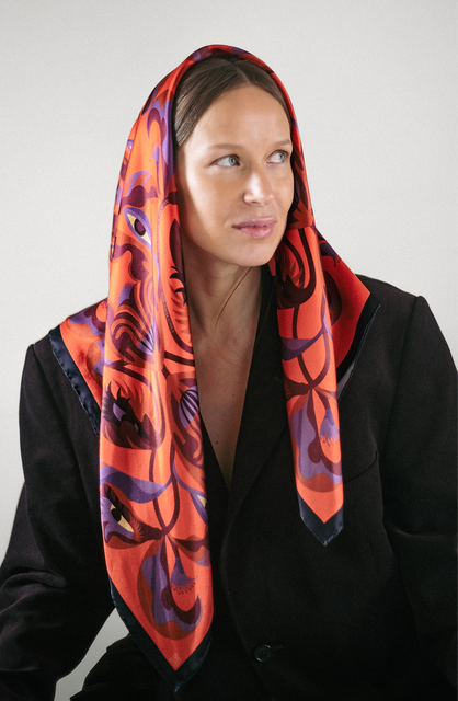 A <em>Scarf </em>as Conversation Starter