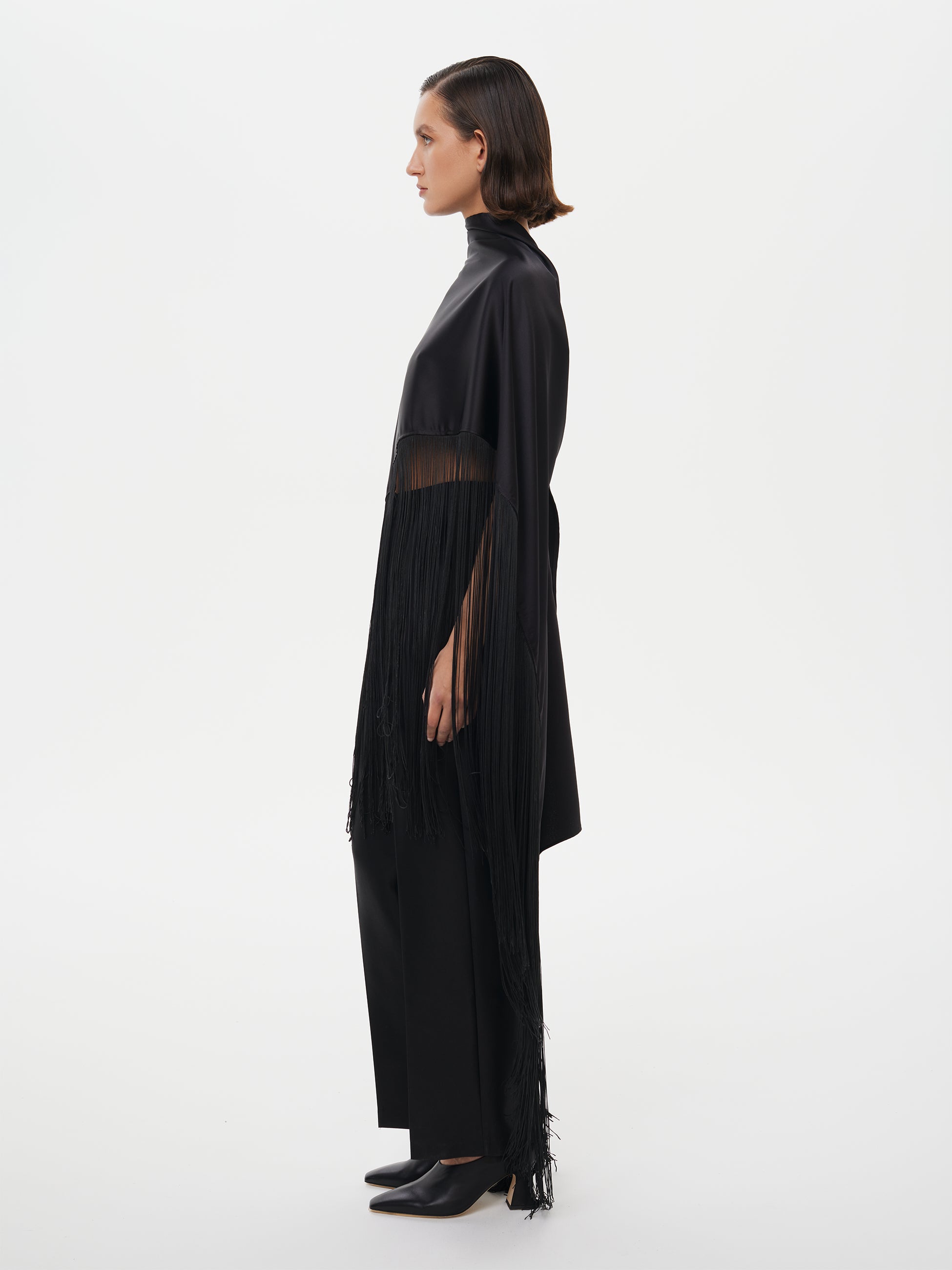 Wild Willow Party Cape in Black – Alas Silk