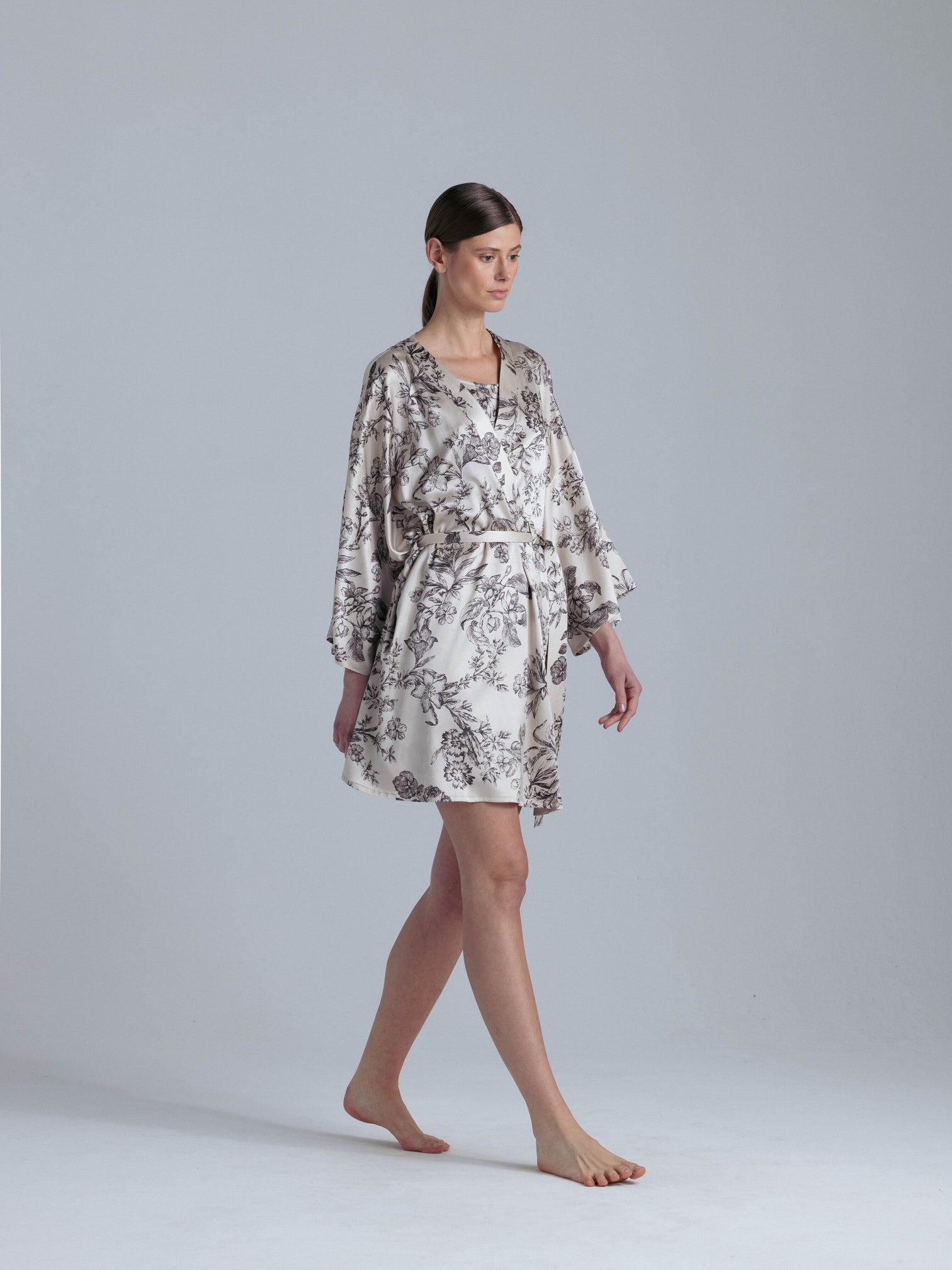 Front View Women's Silk Kimono Robe 'Muse' in Floral Print $416.00 USD