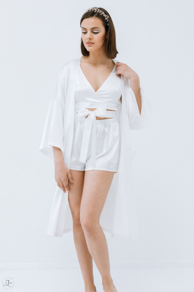 Milk white mulberry silk robe. Colorless, wide sleeves  and with pockets